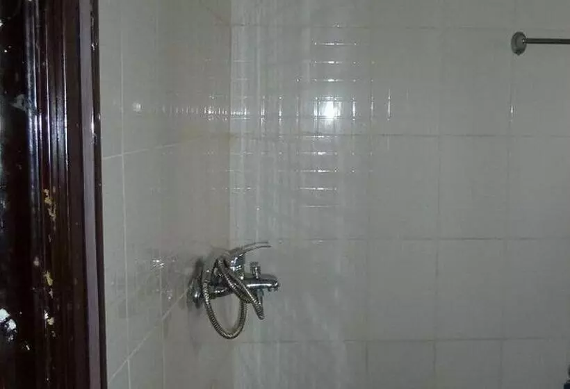 پانسیون Room In Lodge   Vision Serviced Apartments