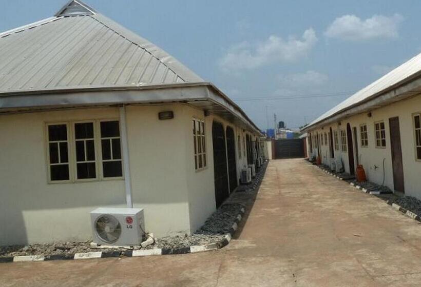 پانسیون Room In Lodge Vision Serviced Apartments