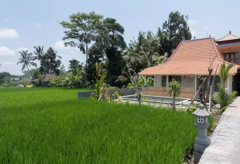 Majatalo Uma Sri Dewi Villa Ubud