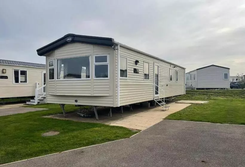 リゾートホテル 87 Lancaster Crescent