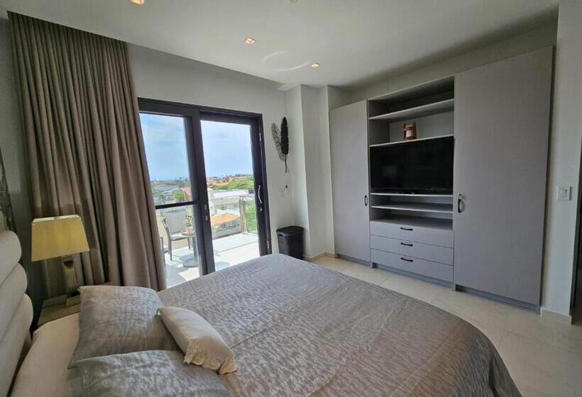 Wariruri Condos Aruba