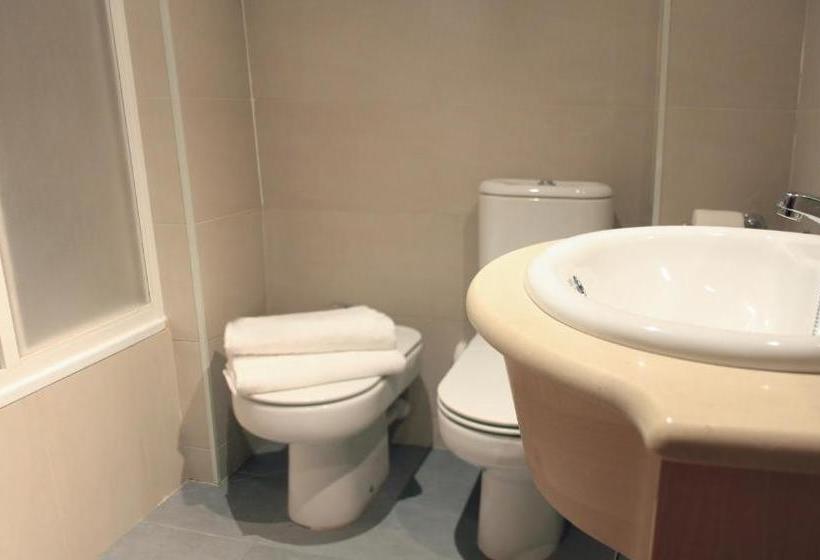 Alguera Apartments Industria