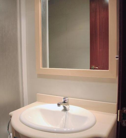 Alguera Apartments Industria