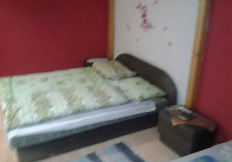 هتل Artificial Hostel