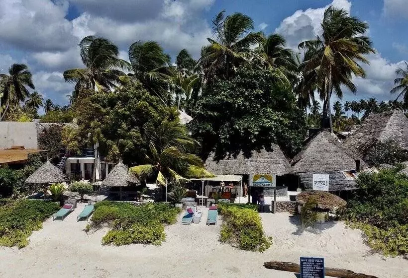 هتل Blue Reef Sport & Fishing Lodge And Bungalows