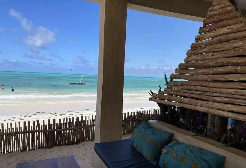هتل Blue Reef Sport & Fishing Lodge And Bungalows