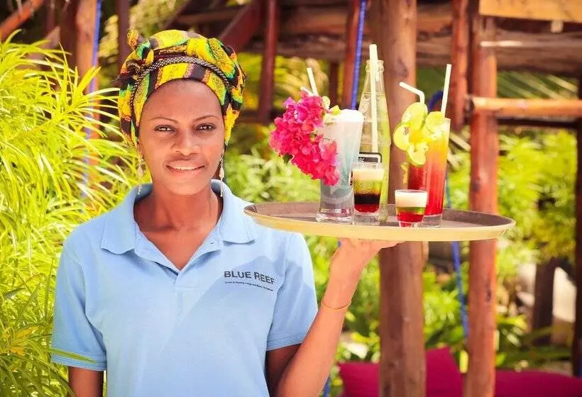 هتل Blue Reef Sport & Fishing Lodge And Bungalows