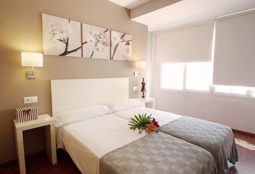 هتل Dormavalencia Hostel Regne