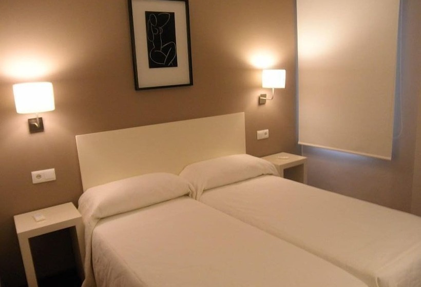 هتل Dormavalencia Hostel Regne