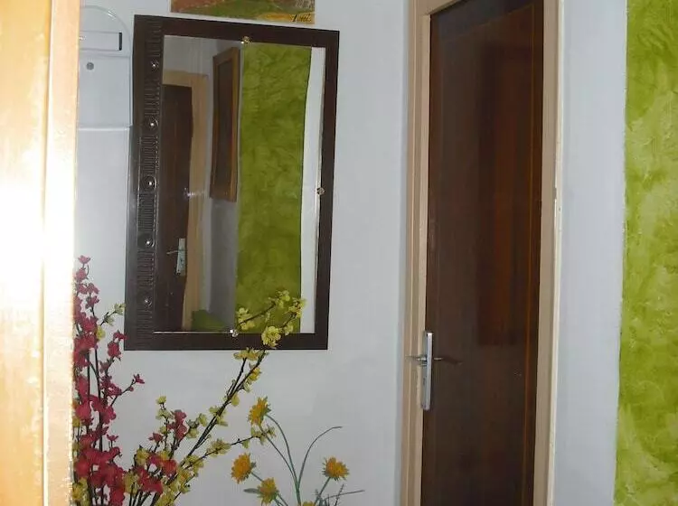 Hotelli Hostal Cassa