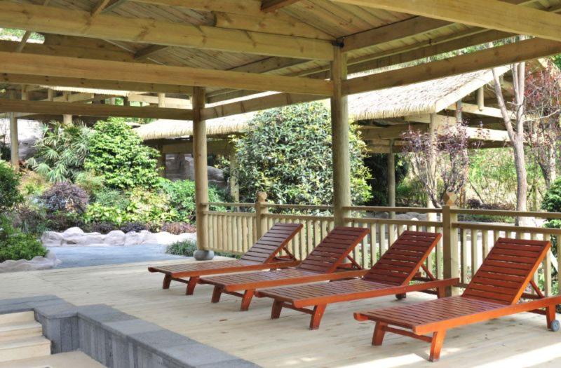 Hotel Howard Johnson Life Mountain View Chengdu