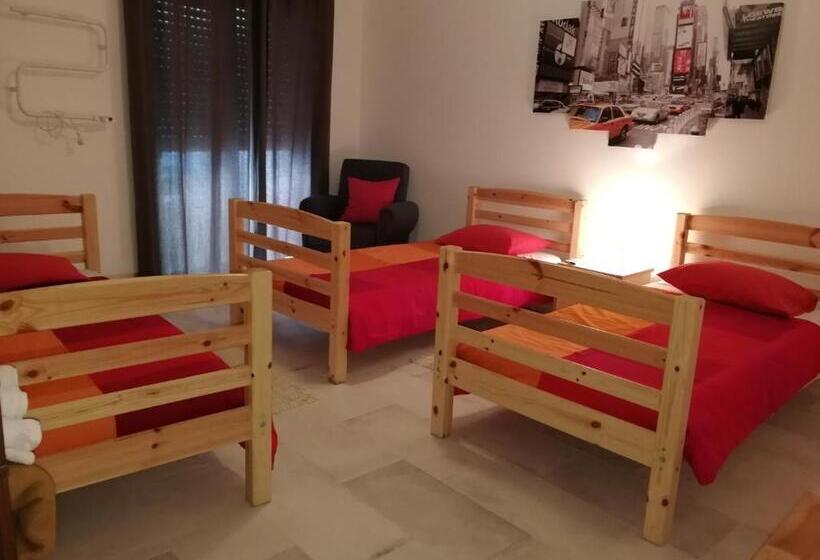 فندق Lagos City Center Guest House & Hostel