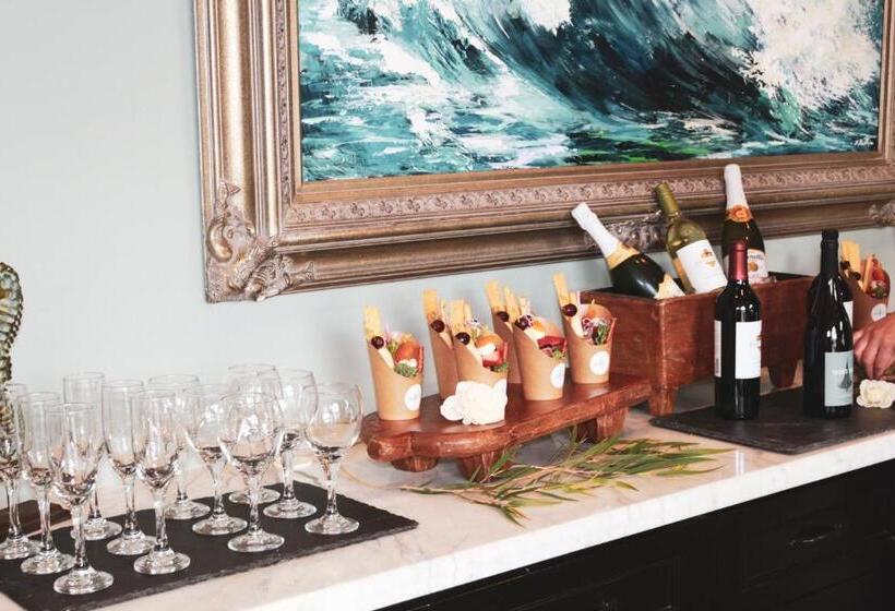 Отель Marisol Coronado