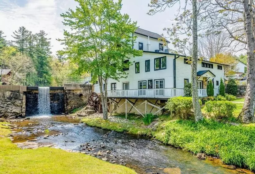 ホテル Mill House Hideaway