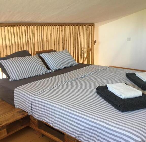 هتل Quinta Da Fornalha Santuario Agroecologico