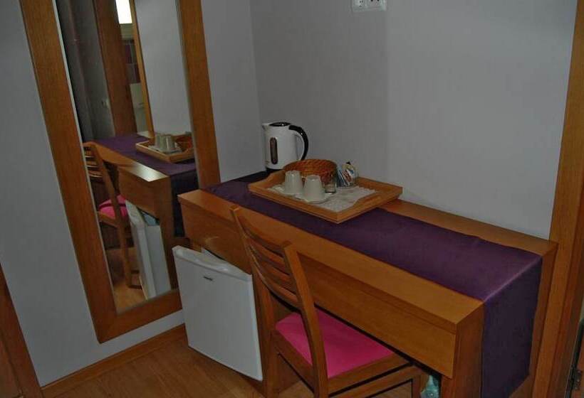 בית מלון כפרי Quinta Dos Caibrais