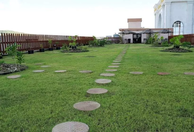 Serenti Hotel Saipan