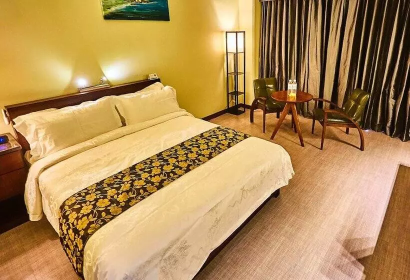 Serenti Hotel Saipan