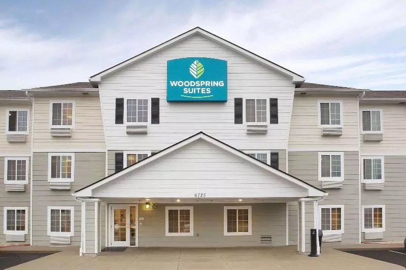 Hotelli Woodspring Suites Cincinnati Fairfield
