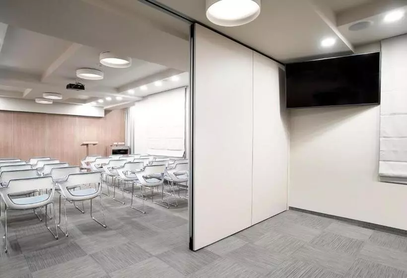 هتل Zentrum