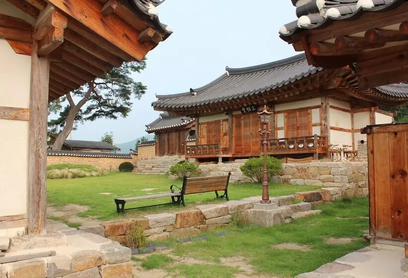 ペンション Ongyejongtaek Sambaekdang