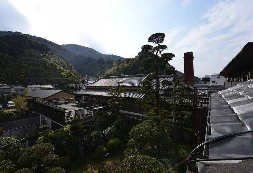 Ryokan Hinagu Onsen Kinparo