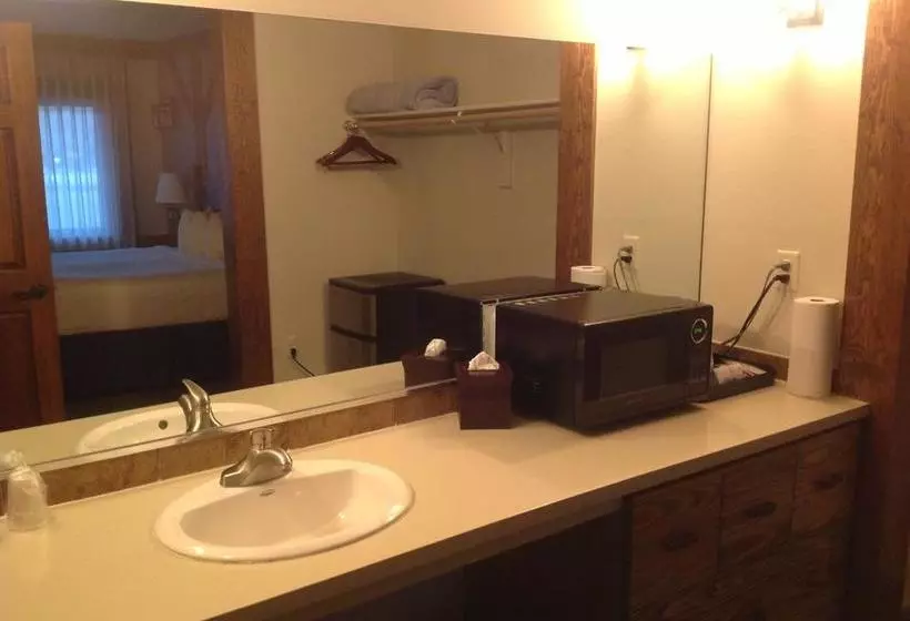 The Haber Motel