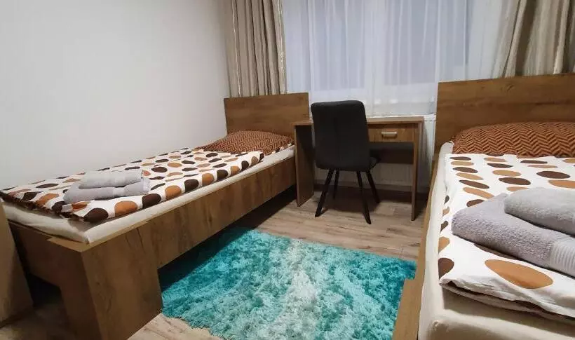 Retkeilymaja Ubytovanie Hk