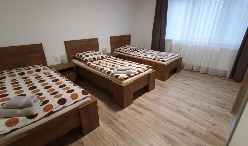 فندق صغير Ubytovanie Hk