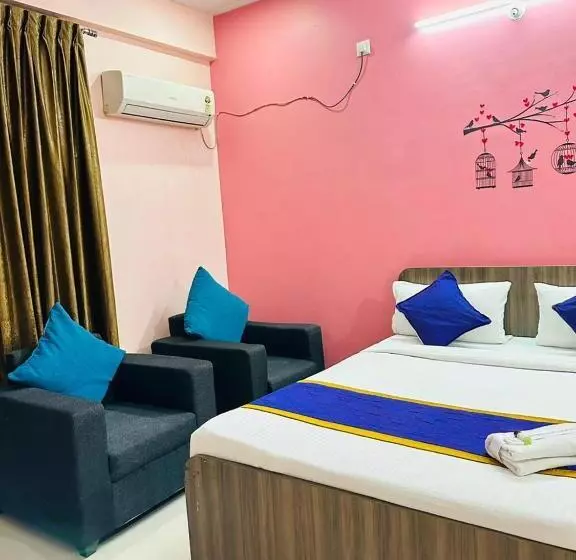 ベッドアンドブレックファースト Golden Stays