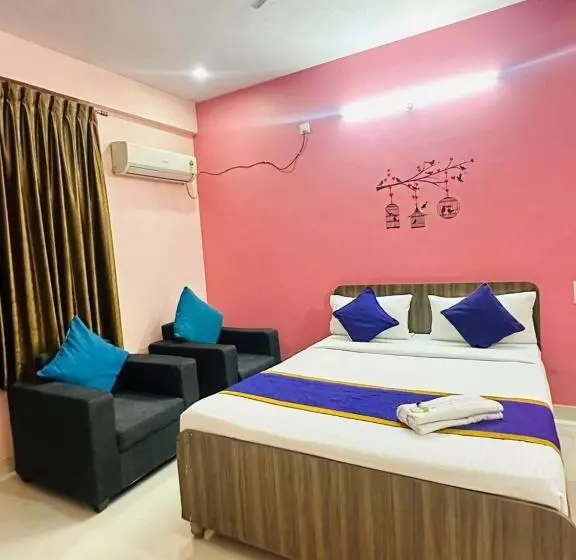 ベッドアンドブレックファースト Golden Stays