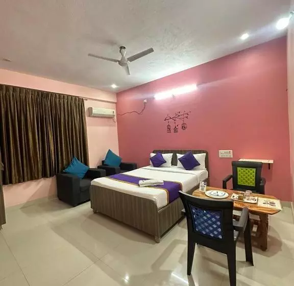 ベッドアンドブレックファースト Golden Stays