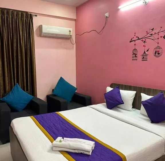 ベッドアンドブレックファースト Golden Stays