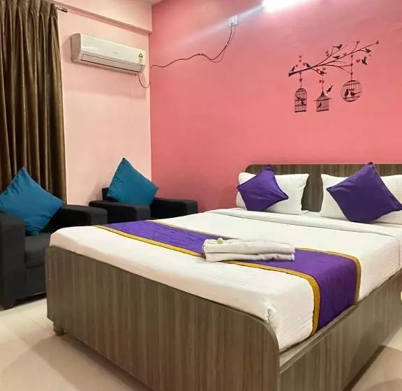 ベッドアンドブレックファースト Golden Stays