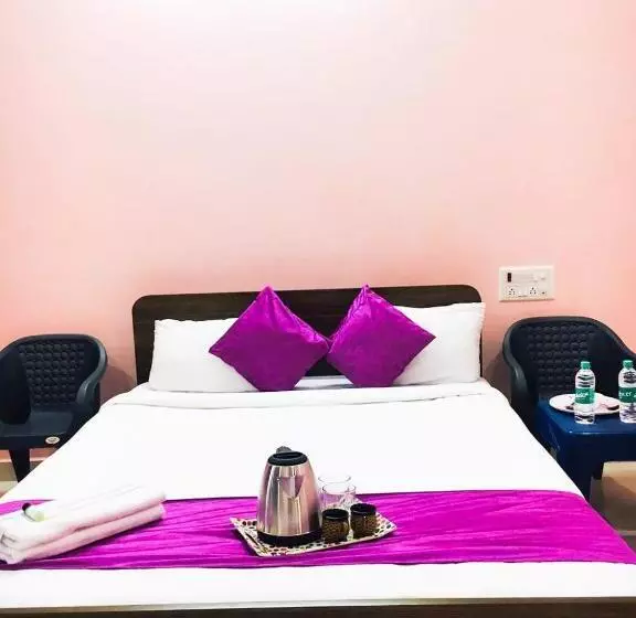 ベッドアンドブレックファースト Golden Stays