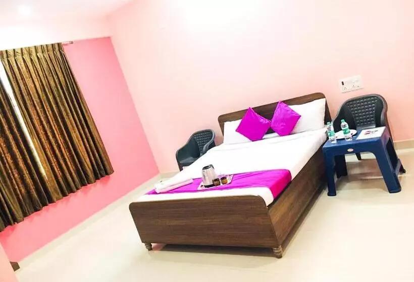 ベッドアンドブレックファースト Golden Stays