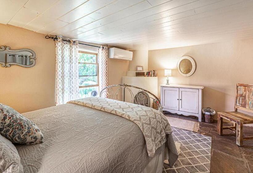 مبيت وإفطار Pet Friendly Piñon Heaven