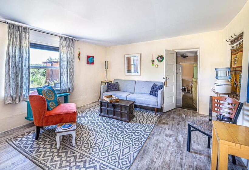 مبيت وإفطار Pet Friendly Piñon Heaven