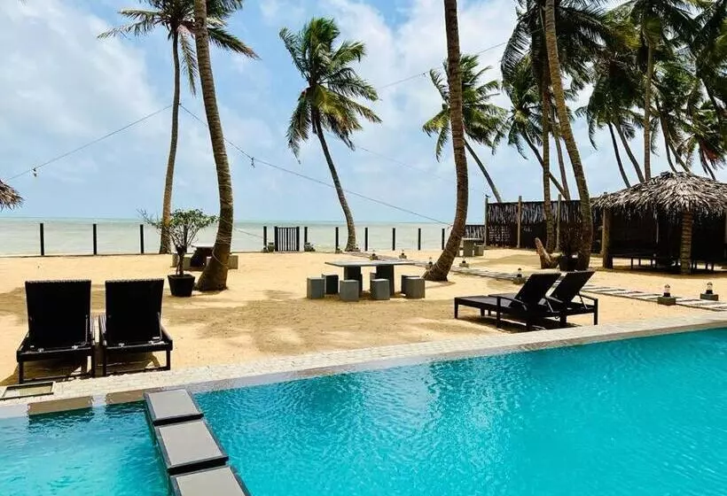 ホテル Adique S Resorts