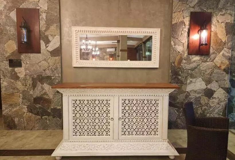 ホテル Adique S Resorts