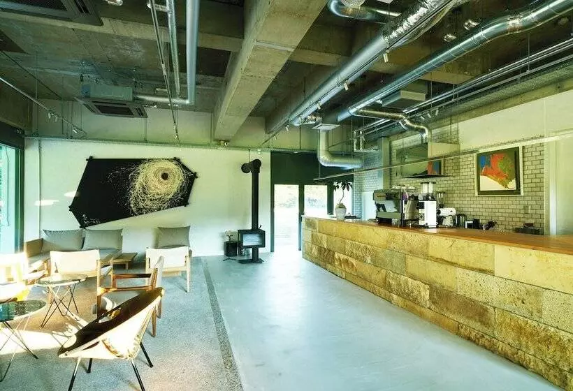 ホテル Auberge Eaufeu