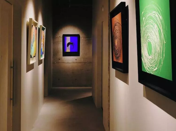 ホテル Auberge Eaufeu