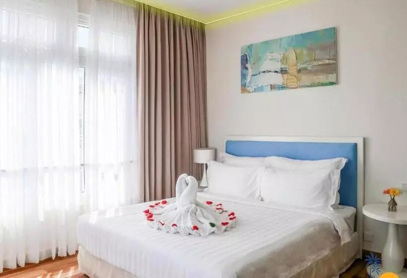 هتل Cọ Xanh