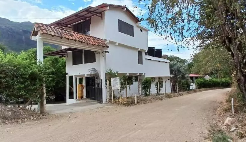 ホテル Club Campestre El Despertar De Las Aves