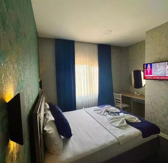 هتل Güneşli̇ Ai̇rport Sui̇te