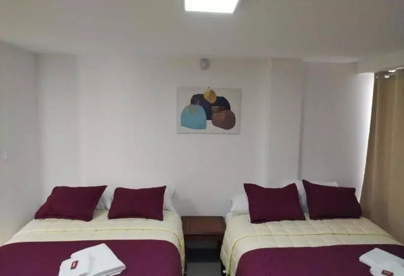 ホテル Hostal Verona