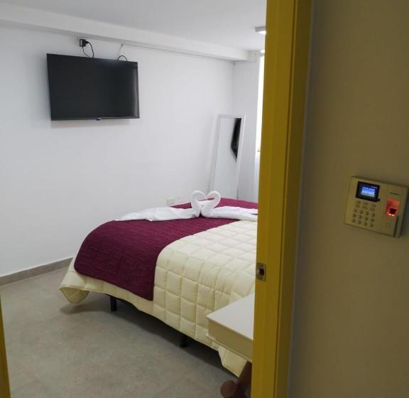 酒店 Hostal Verona