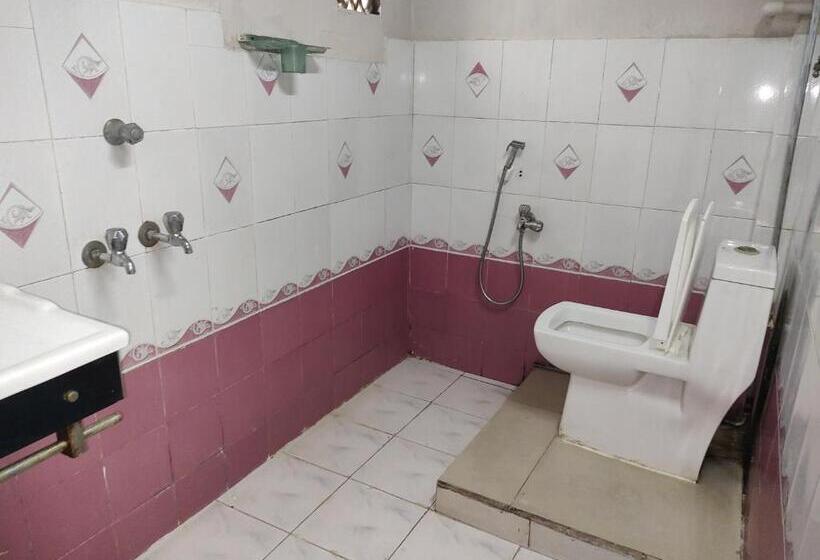 Отель Karthikeya Residency