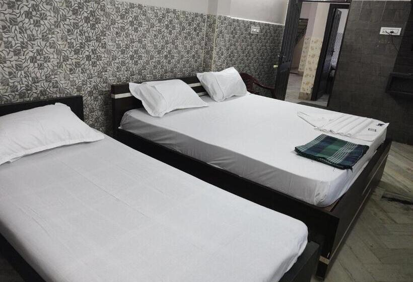 Отель Karthikeya Residency