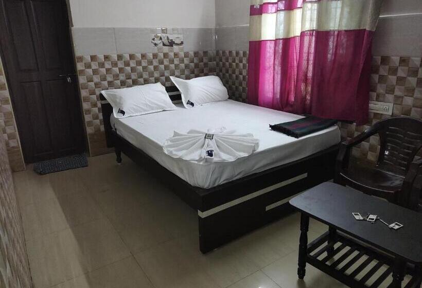 Отель Karthikeya Residency